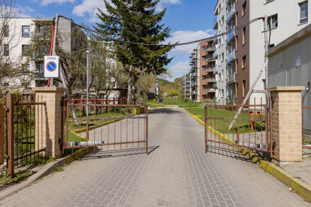 Close To Panorama Center Self Check-in Garage Free * Vilnius